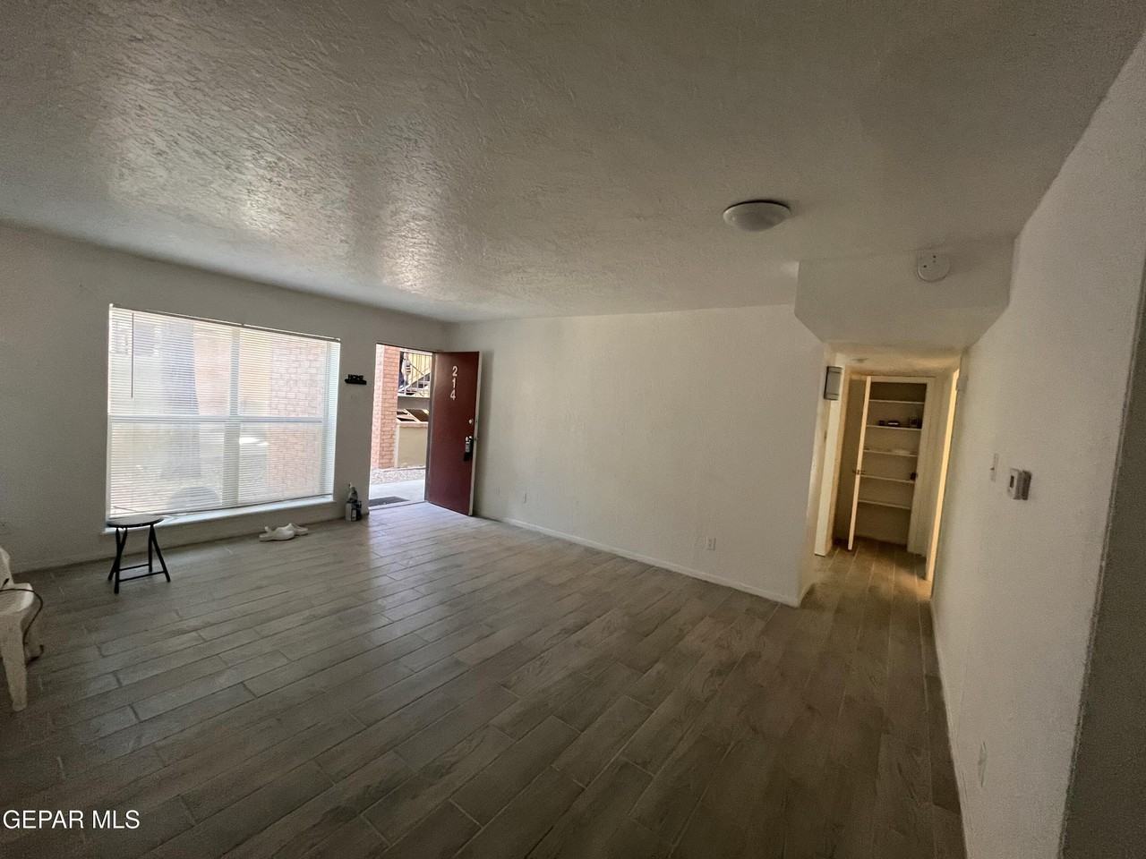4433 N Stanton St #214 - Photo 3 of 27
