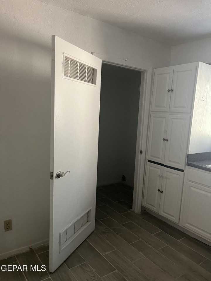 4433 N Stanton St #214 - Photo 7 of 27
