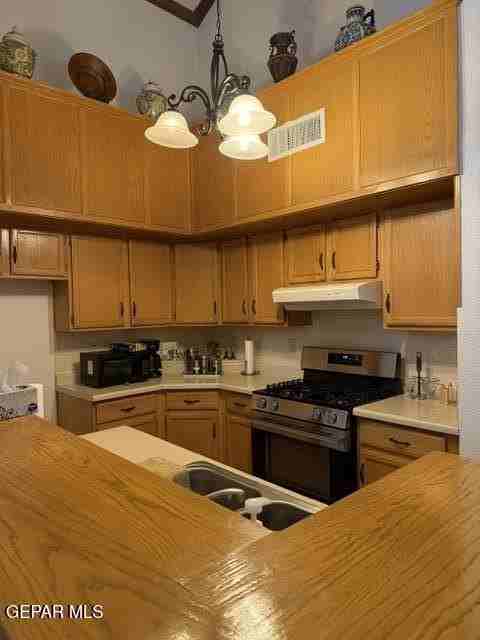 8282 Lucky Dr - Photo 6 of 25
