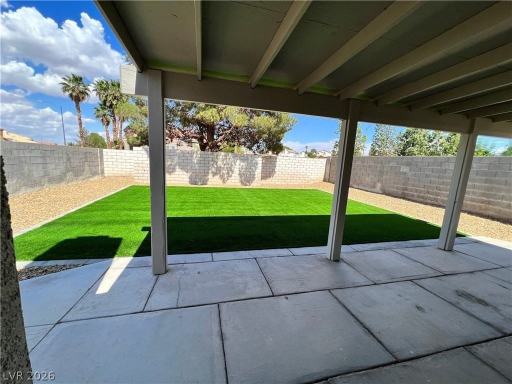8304 Palmada Dr - Photo 2 of 26