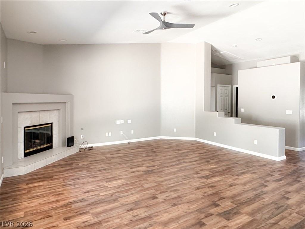 1286 Autumn Wind Way - Photo 2 of 17