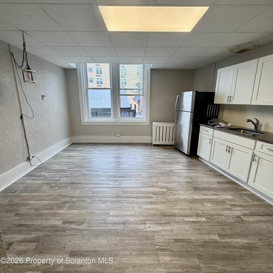 102 Delaware Ave #2A - Photo 2 of 13