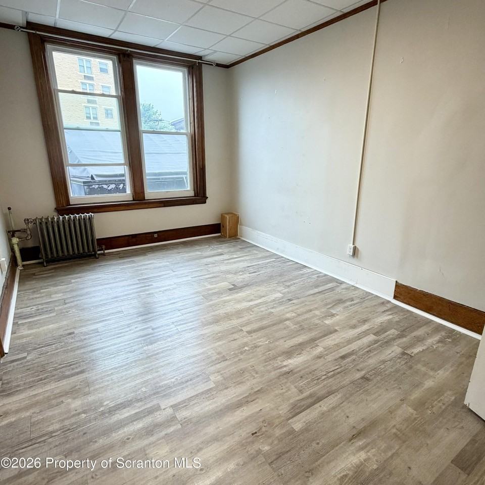 102 Delaware Ave #2A - Photo 5 of 13