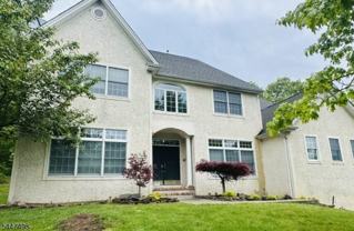 8 Pring Ct - Photo 1 of 1