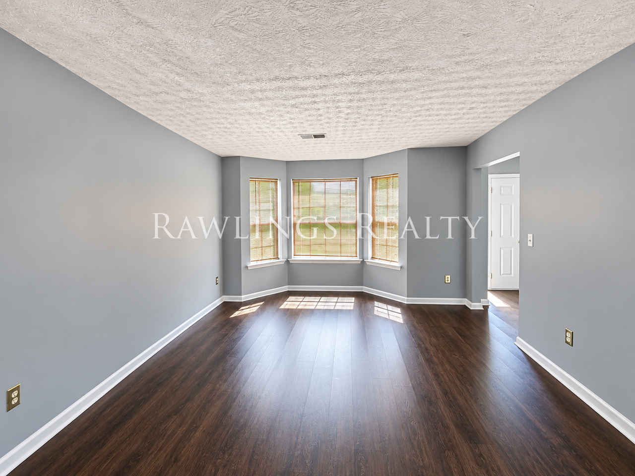 165 Concord Ter #1 - Photo 4 of 15