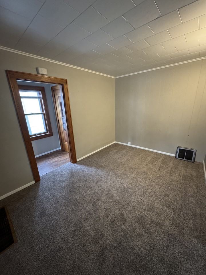 620 Scott Ave #1 - Photo 7 of 7