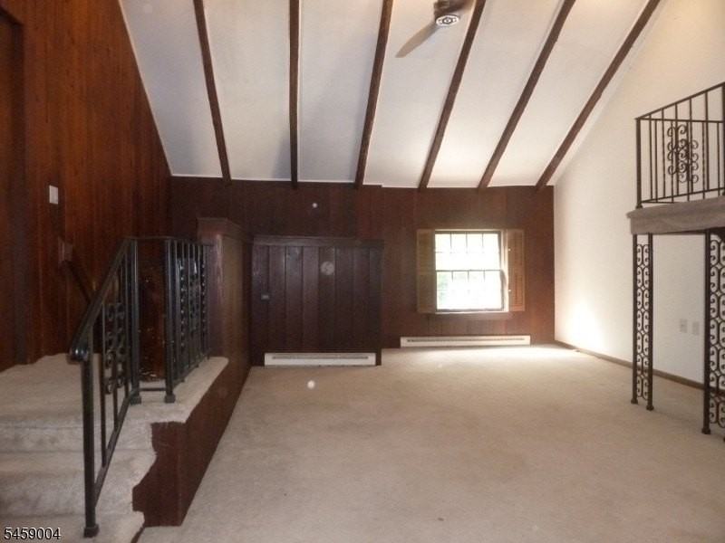 89C Asbury Rd - Photo 2 of 20