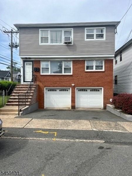 13 Crescent Ct #2