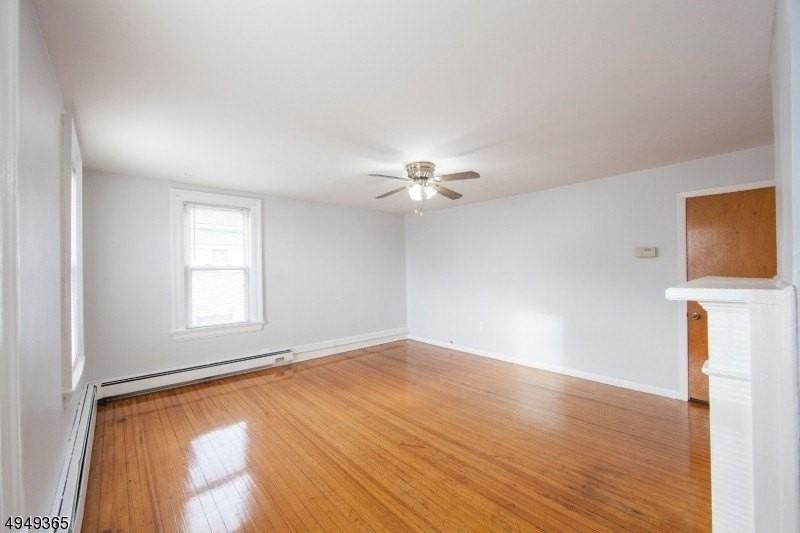 17 Gates Ave #2 - Photo 2 of 7