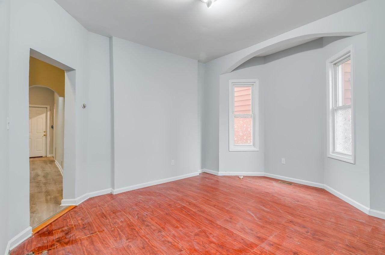 107 Grant Ave #1 - Photo 2 of 13