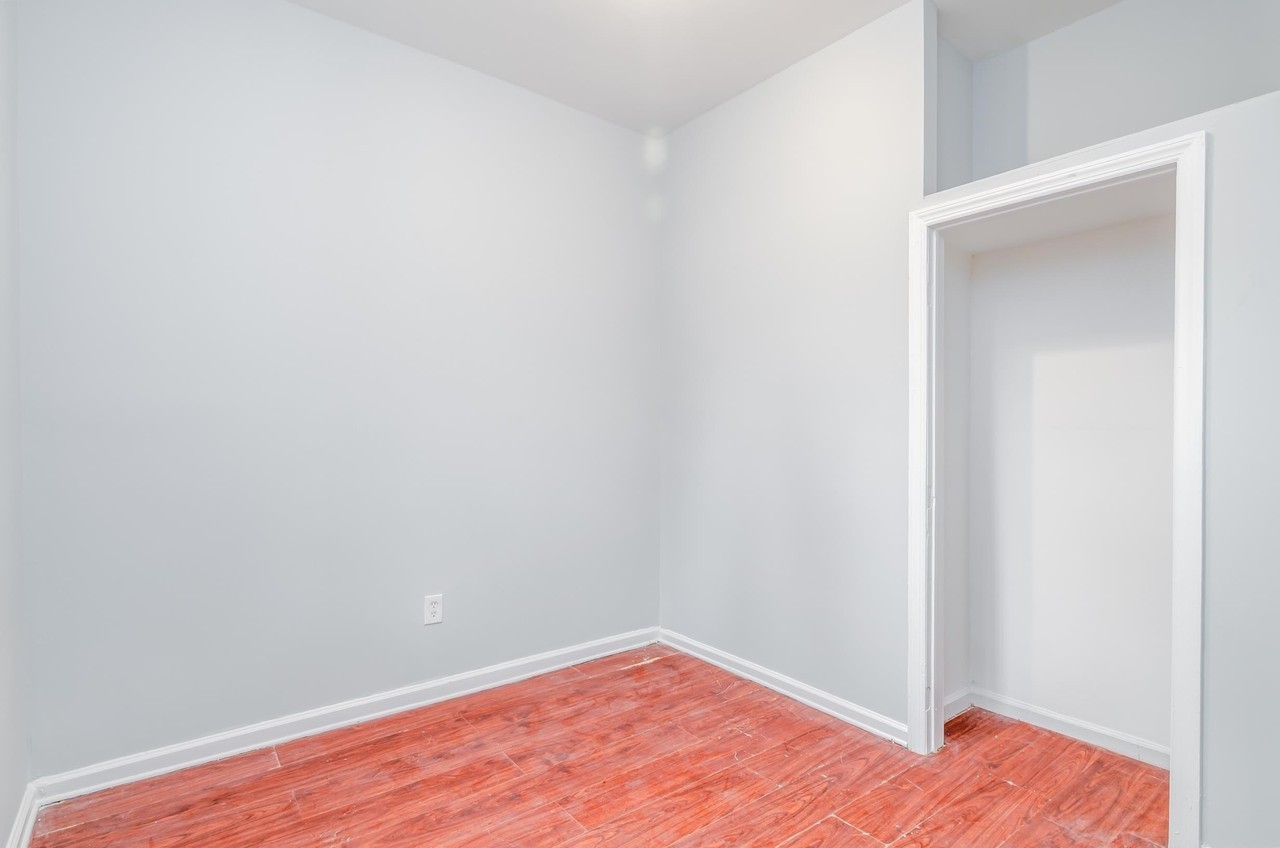 107 Grant Ave #1 - Photo 6 of 11