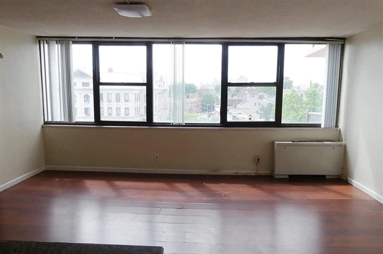 280 LUIS M MARIN BLVD #7I - Photo 3 of 8