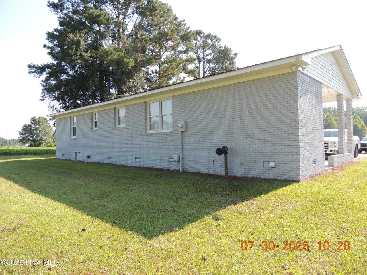 1618 Fountaintown Rd - Photo 2 of 25