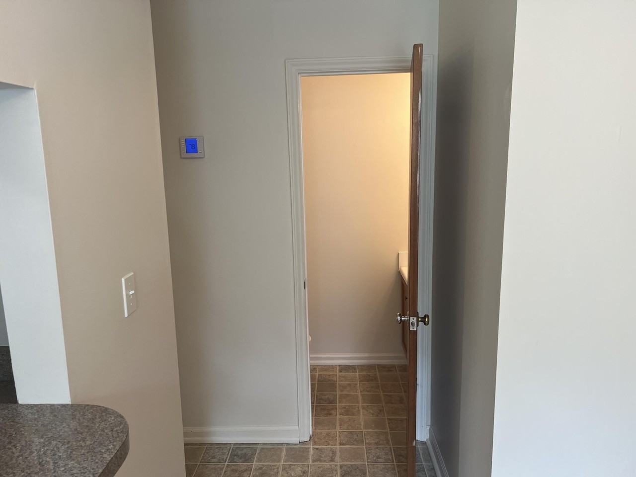 301 W Clifton Ave #303 - Photo 7 of 27