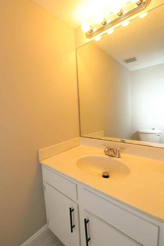 215 Elkchester Cir - Photo 7 of 24