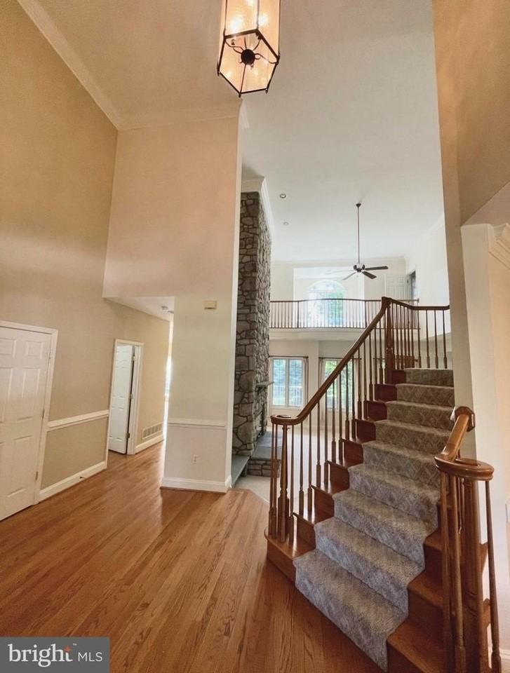 13385 Forsythe Rd - Photo 2 of 19