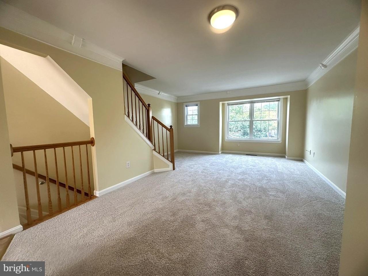 12341 Newcastle Loop - Photo 3 of 28