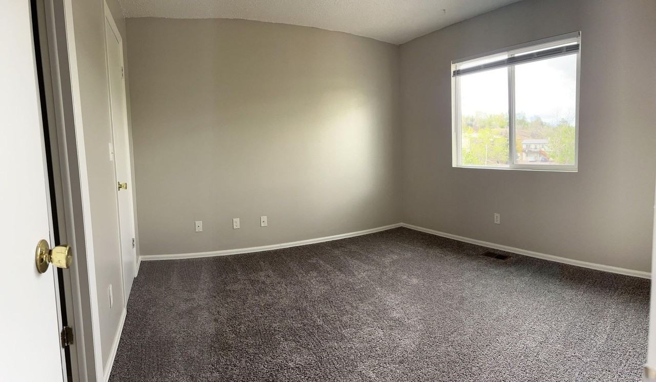 Yampa St W 2025 - Photo 3 of 10