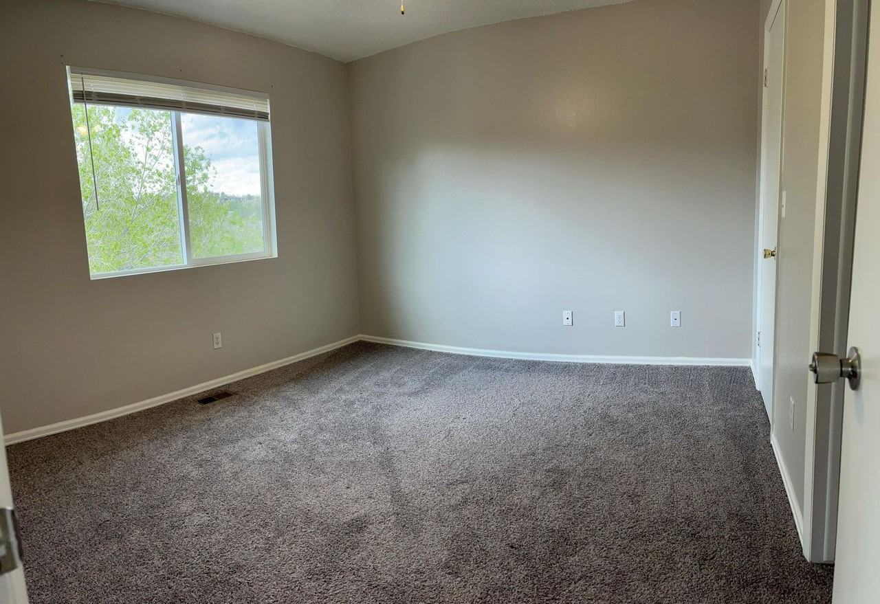 Yampa St W 2025 - Photo 5 of 10