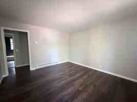 featured image of 1614 17th Ave N