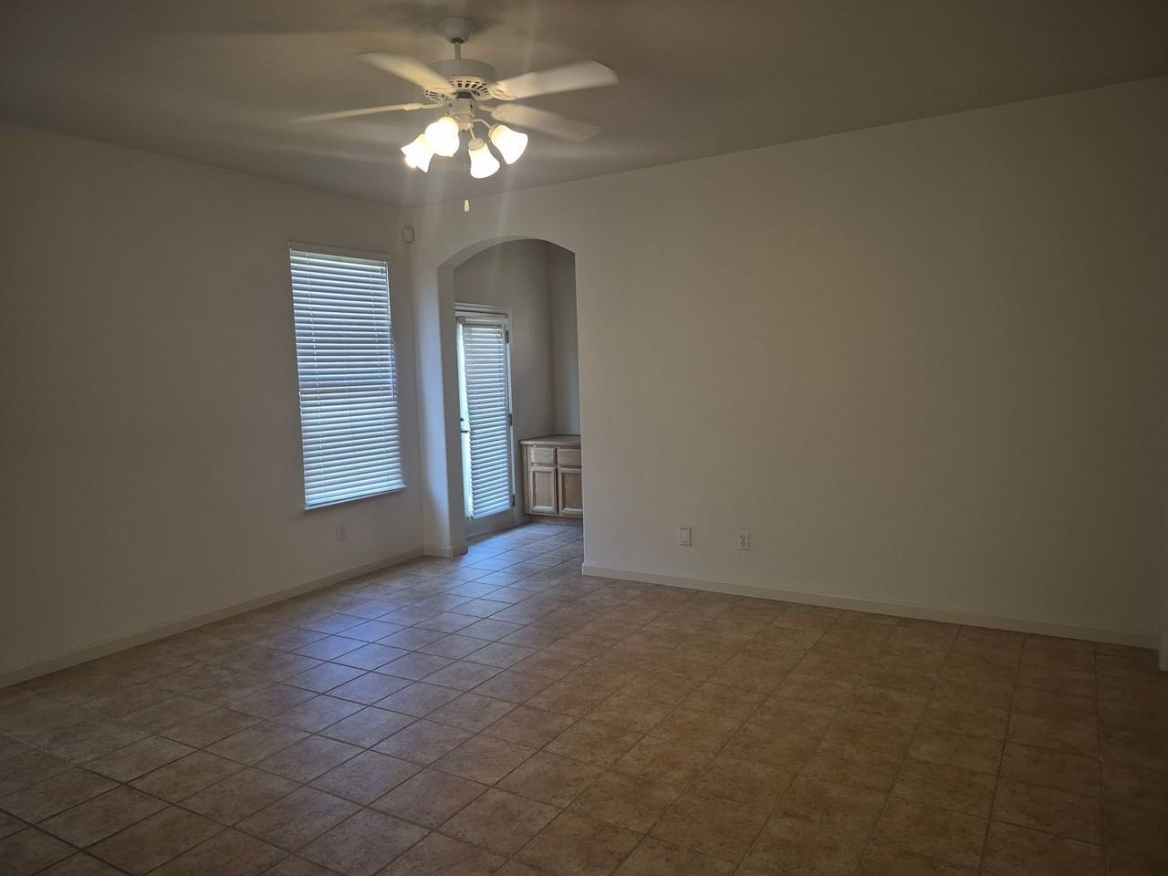 2176 Catherwood Way - Photo 7 of 19