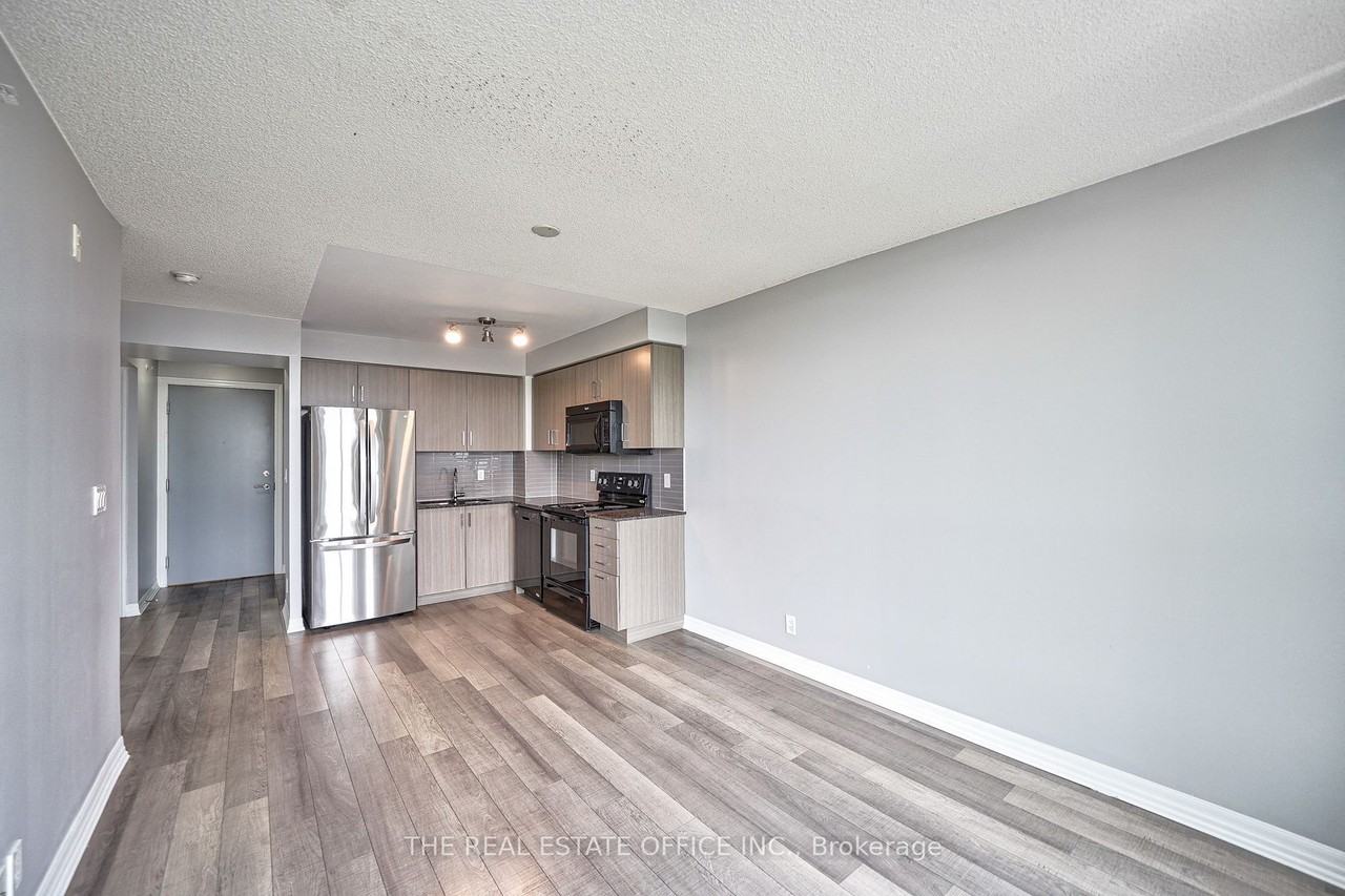 80 Esther Lorrie Drive #715 - Photo 7 of 36
