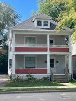 featured image of 217 W Chestnut St