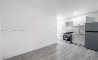 1003 Sw 15th Ave #13 - Photo 1 of 1