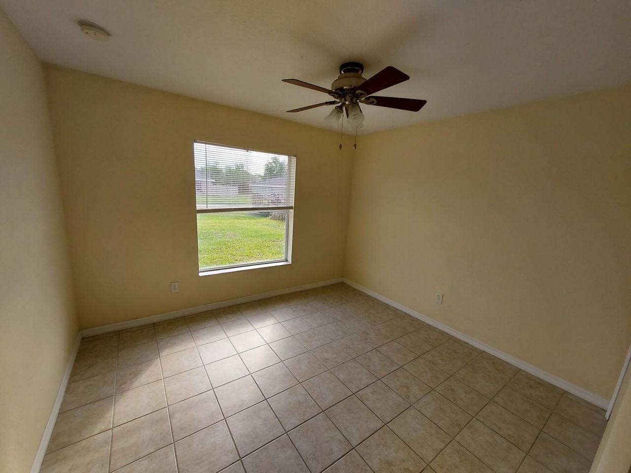 130 Juniper Loop Cir - Photo 7 of 11