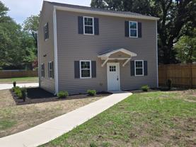 308 Pearson St N - Photo 1 of 1