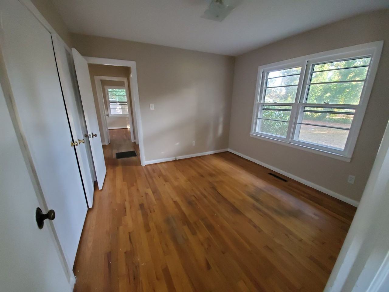 525 Terry Cir - Photo 7 of 14