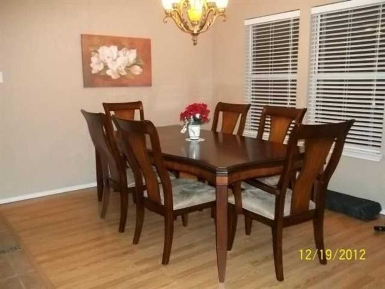 17525 Tobermory Dr - Photo 3 of 14