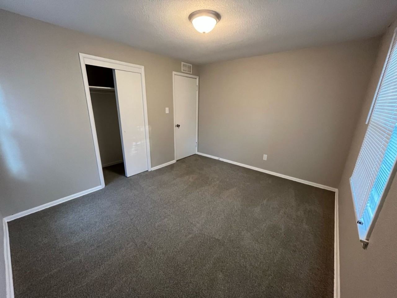 4603 S Gold St - Photo 7 of 11