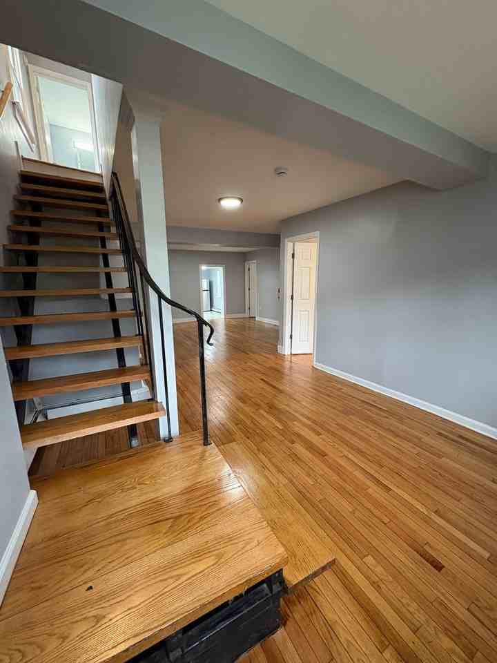 119 7th Ave - Photo 7 of 50