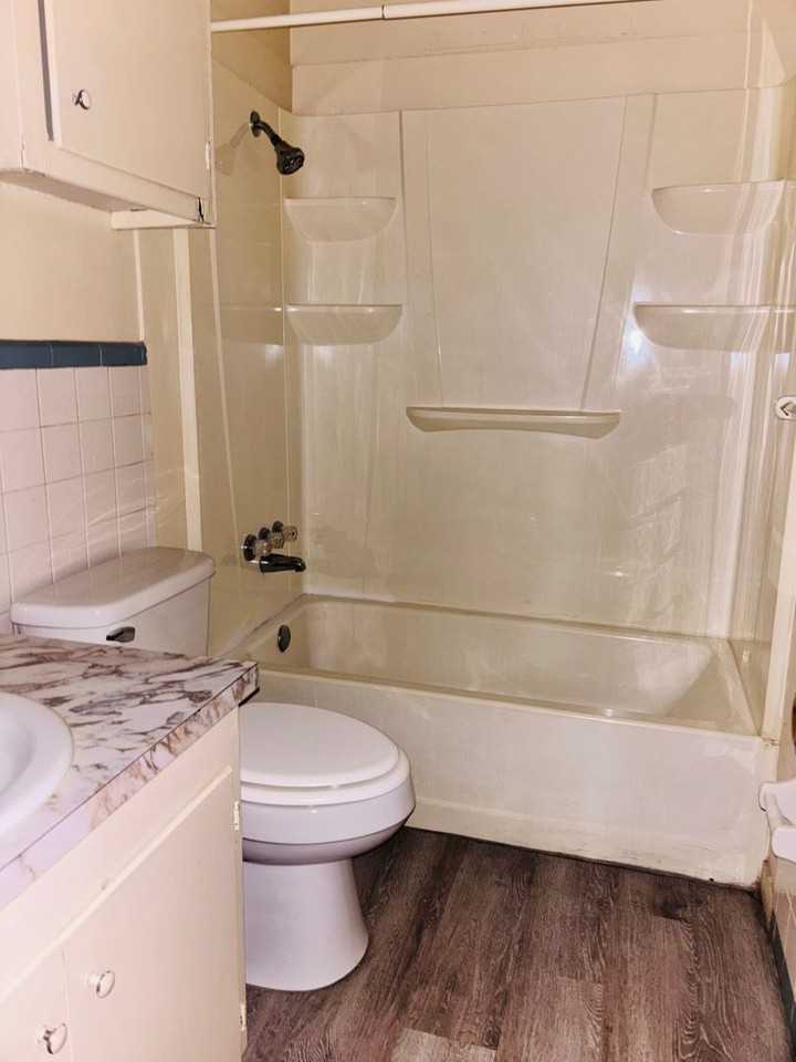 1110 Branch St - Photo 5 of 12
