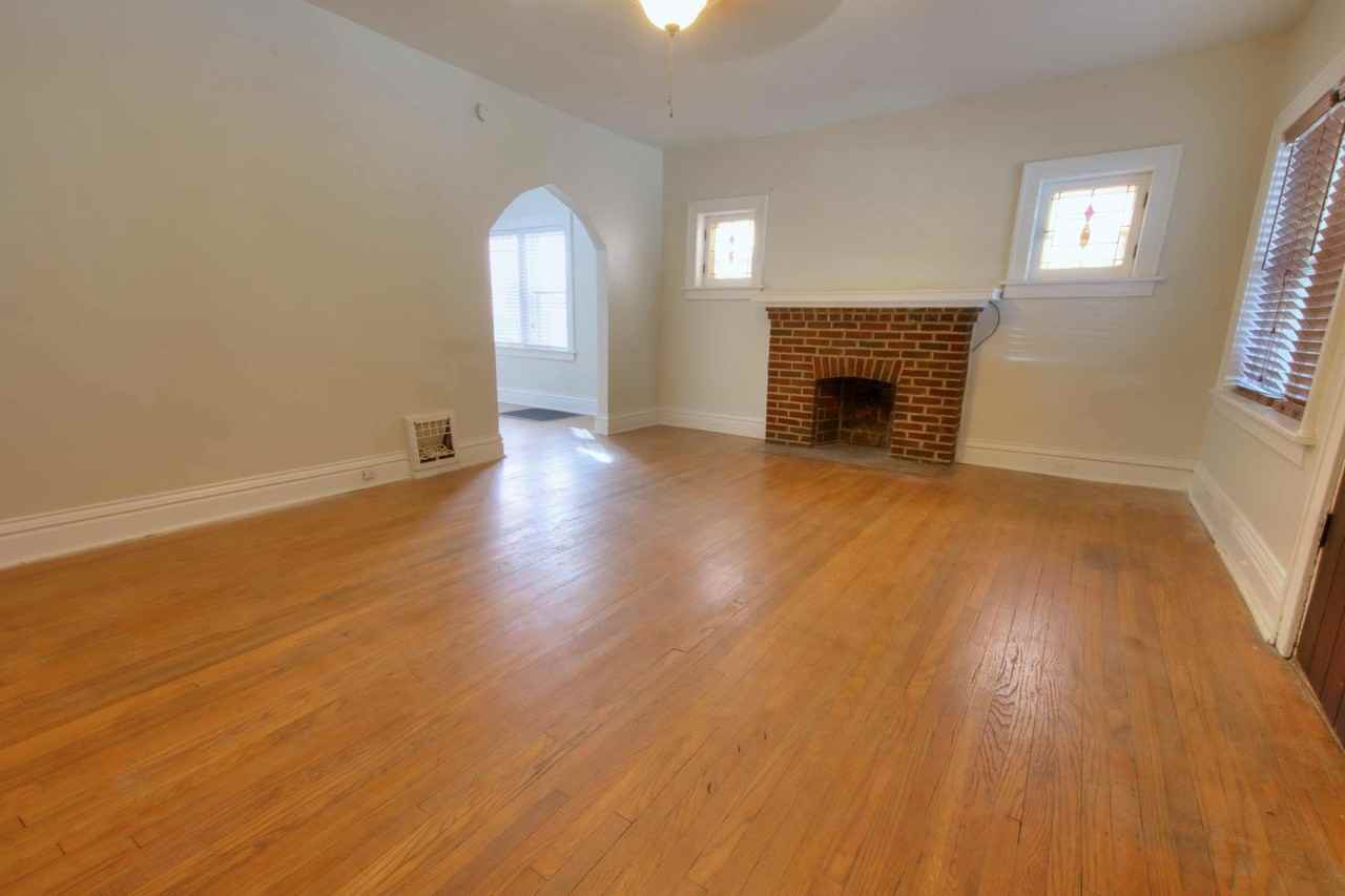 3928 Potomac St - Photo 4 of 18