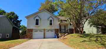 featured image of 13944 S Raintree Dr