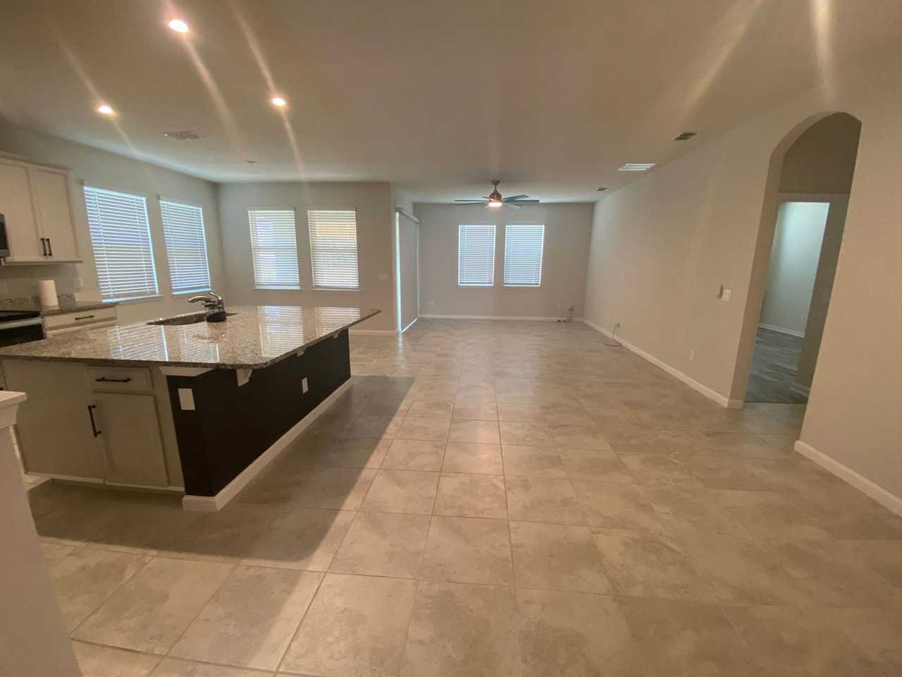 2304 Tudor Rose Dr - Photo 4 of 26