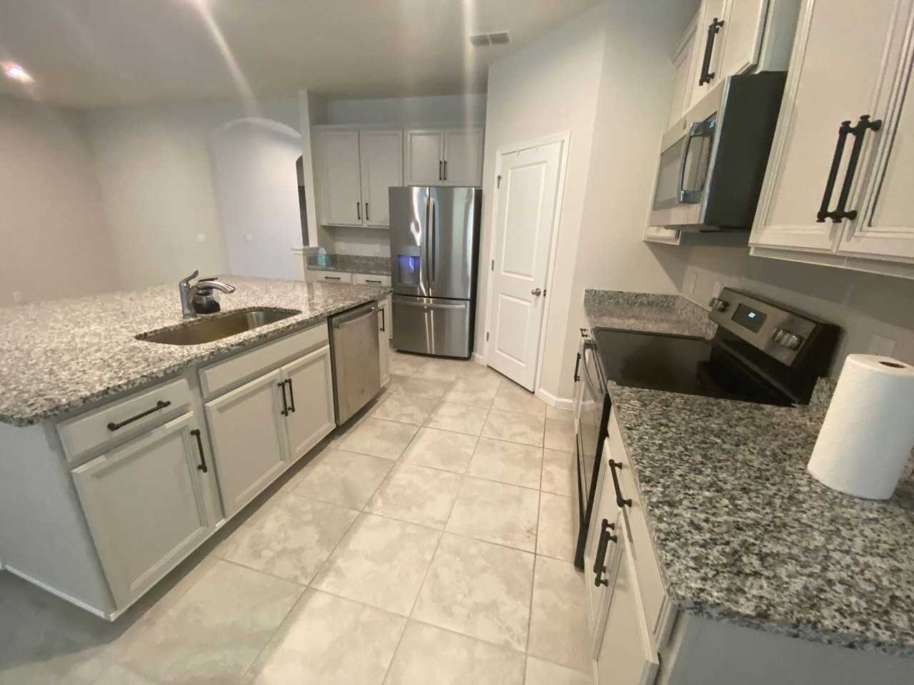 2304 Tudor Rose Dr - Photo 6 of 26