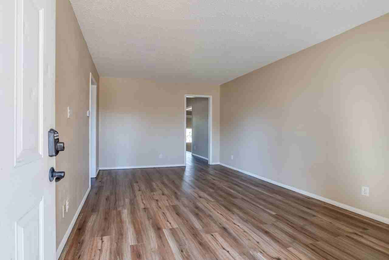 1802 Ronald St - Photo 5 of 34