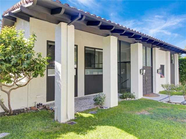 2801 Palos Verdes Dr W - Photo 4 of 8