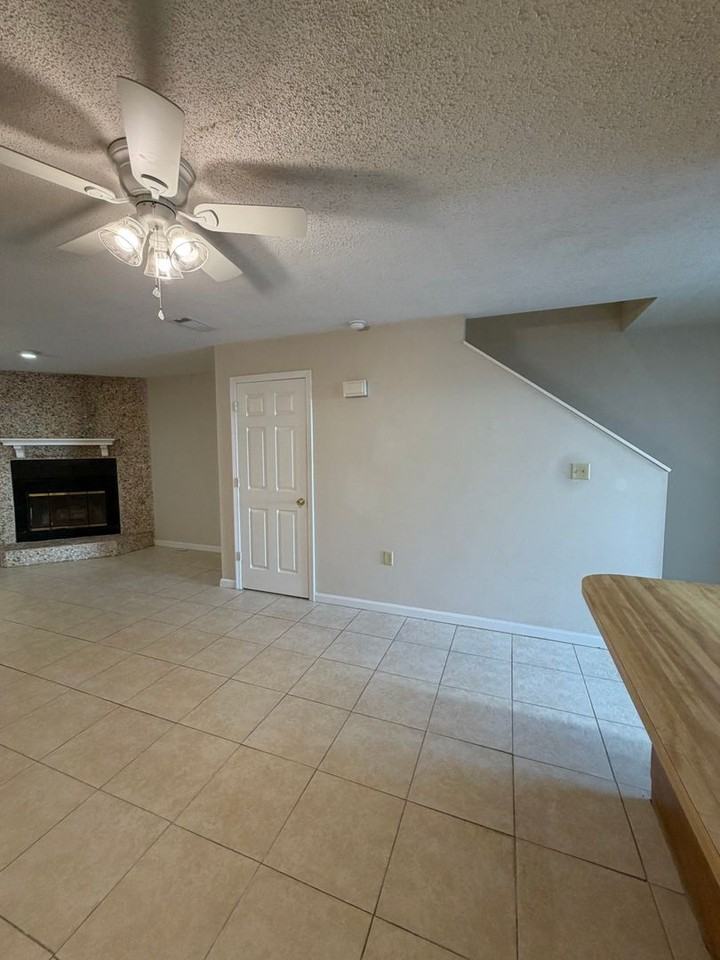 102 Inlet Reach Cir - Photo 6 of 24