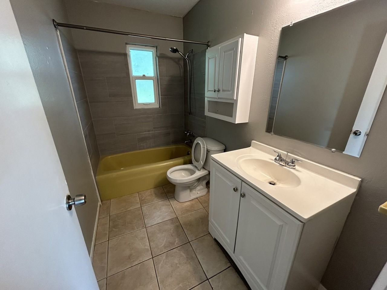 5414 18th St W - Photo 7 of 8