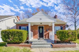 featured image of 5914 Lantana Ave