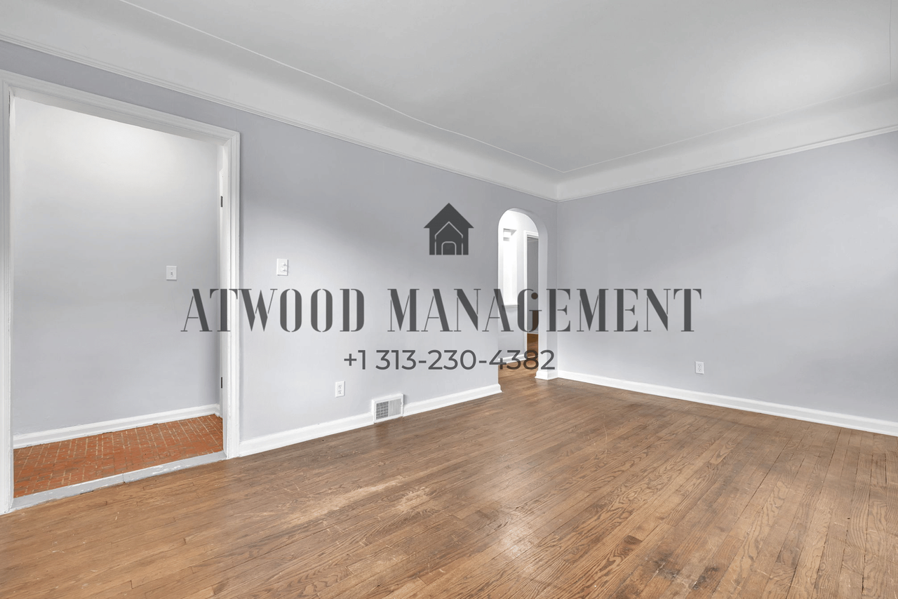 16146 W Parkway St - Photo 4 of 19