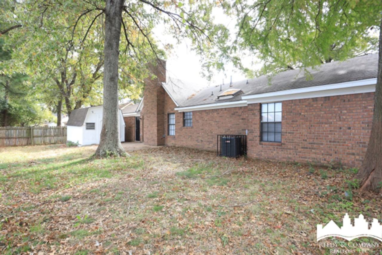 6482 Lake Valley Dr - Photo 5 of 22