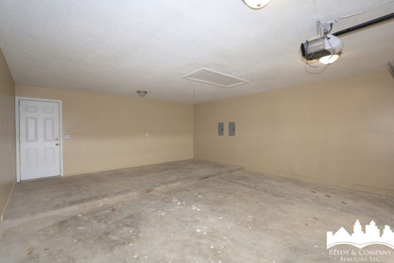 6482 Lake Valley Dr - Photo 7 of 22