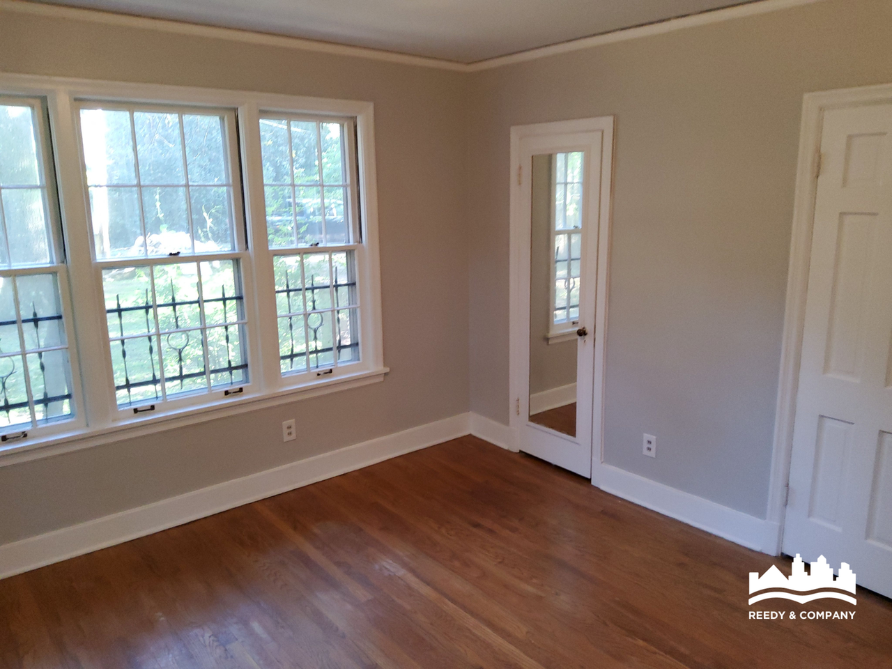 2950 Midland Ave - Photo 3 of 11