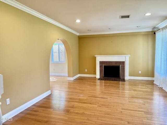 1736 Vistillas Rd - Photo 3 of 8