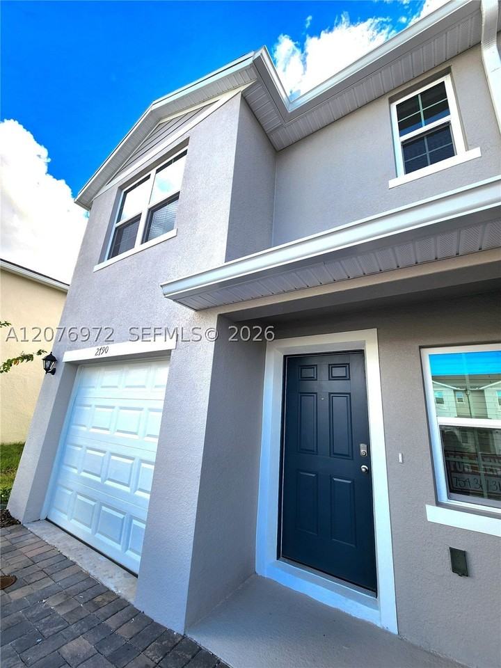 2790 Brie Hammock Bnd - Photo 2 of 9